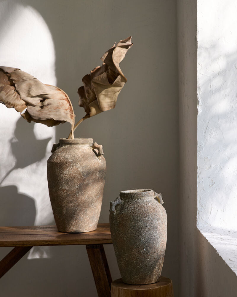 Abbie Vase - styleshot
