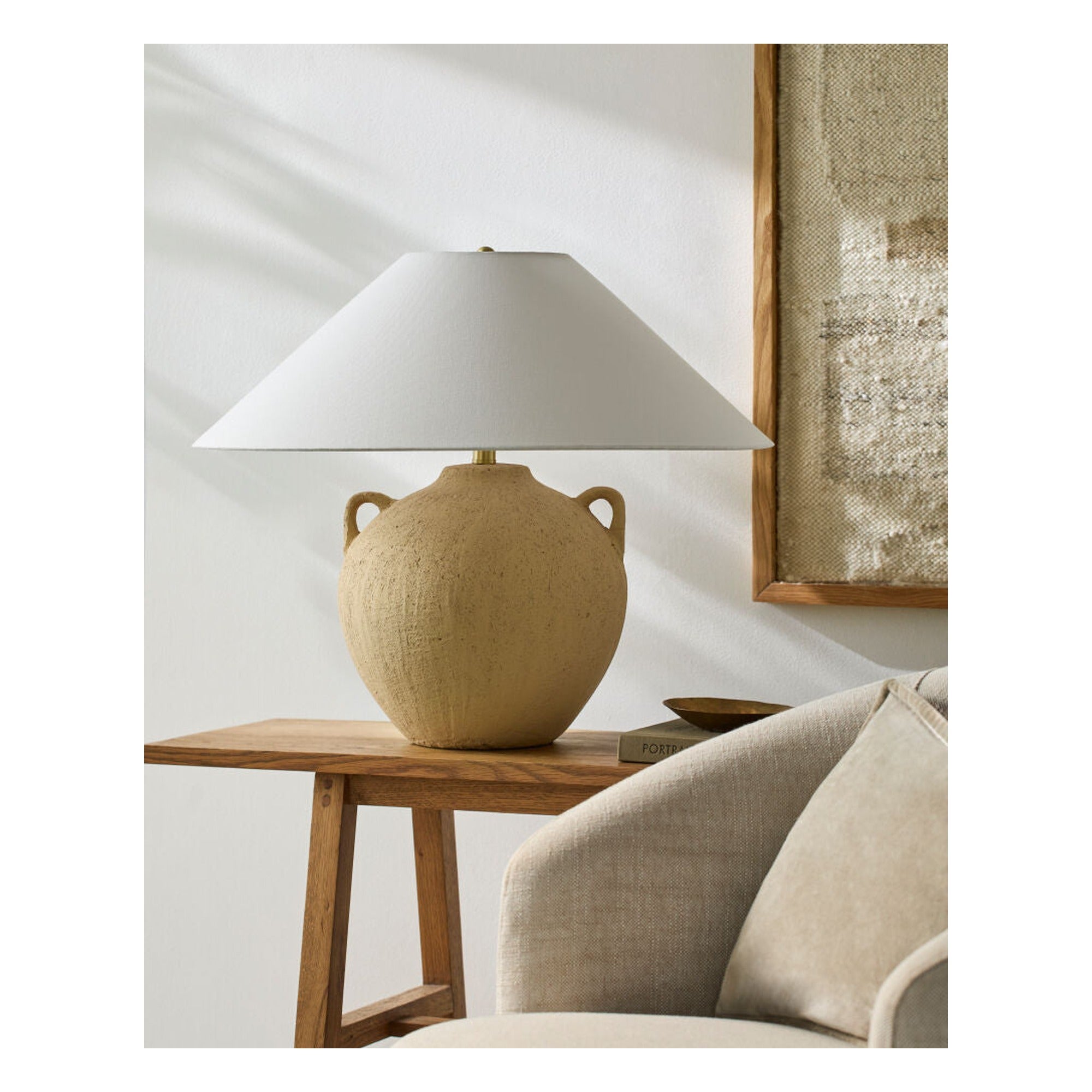 Araya Accent Table Lamp GAAR-002 - styleshot