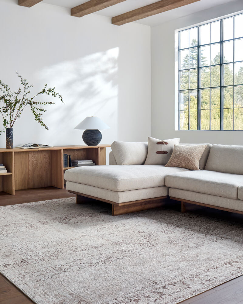 Collins Avenue Beige/Light Gray Machine Woven Rug GACA-2304 - roomscene