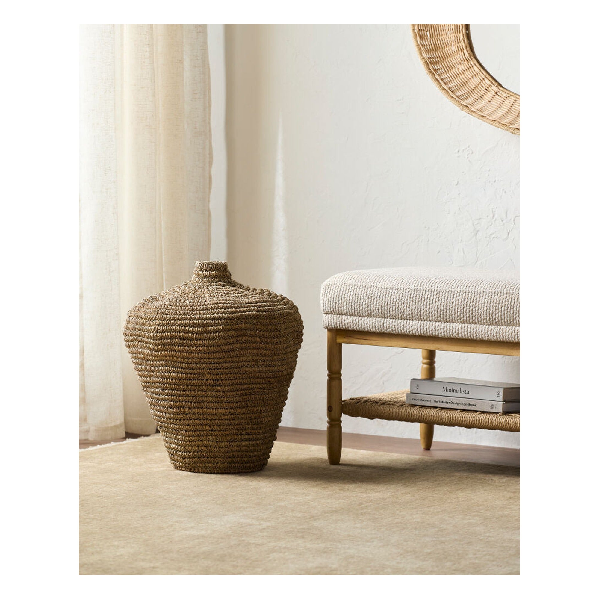 Chiya Vase GACI-001 - styleshot