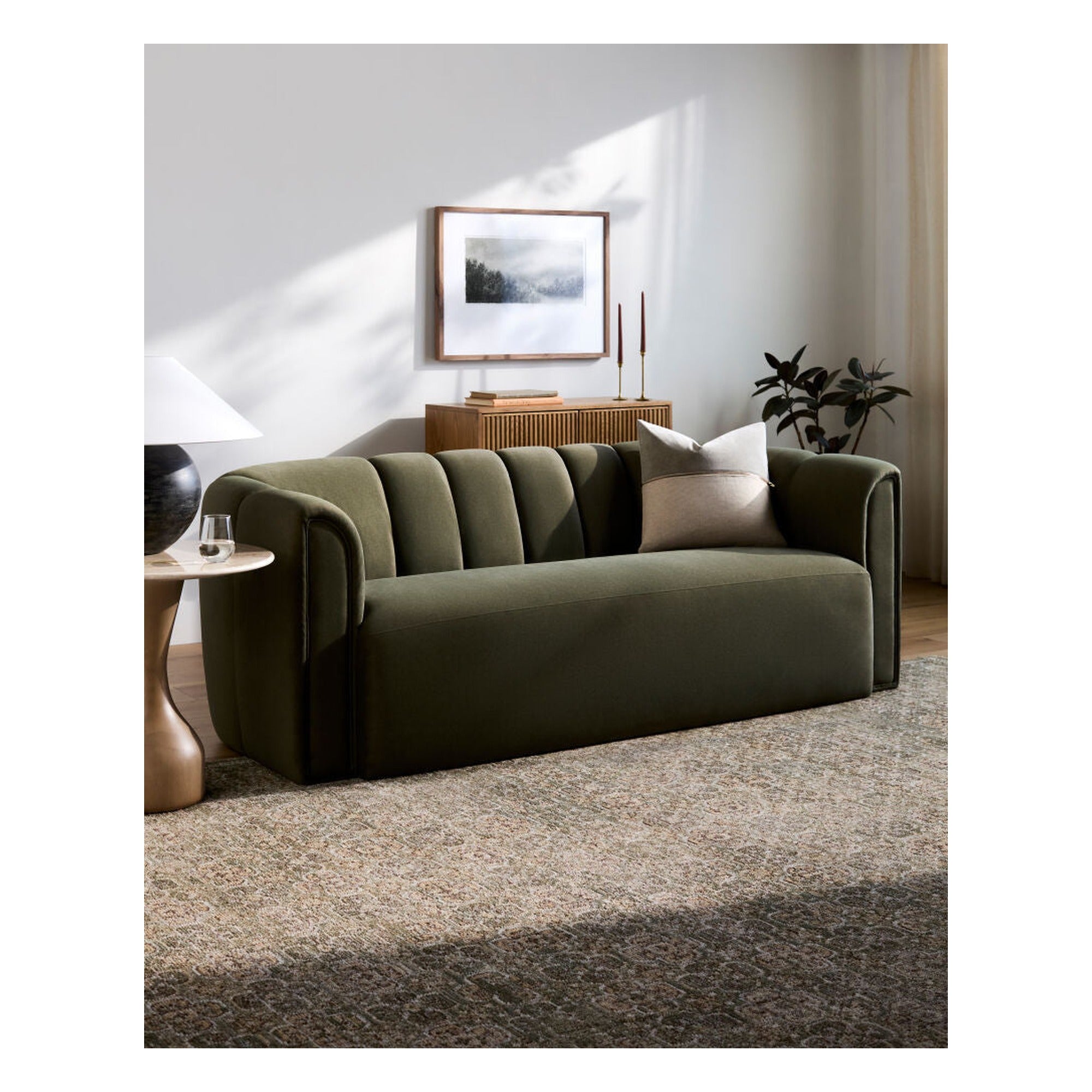 Dale Sofa - styleshot