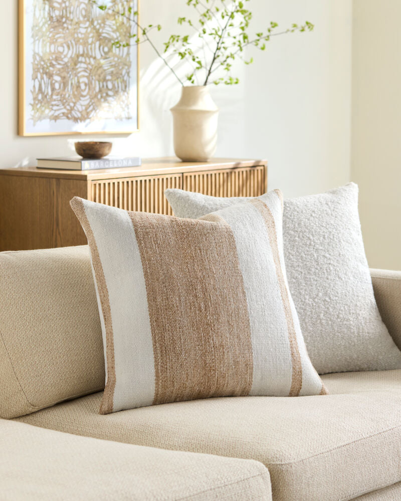 Katalina Accent Pillow GAKL-002 - styleshot