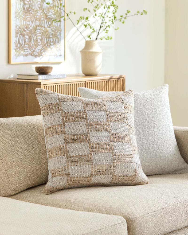 Katalina Accent Pillow GAKL-003 - styleshot