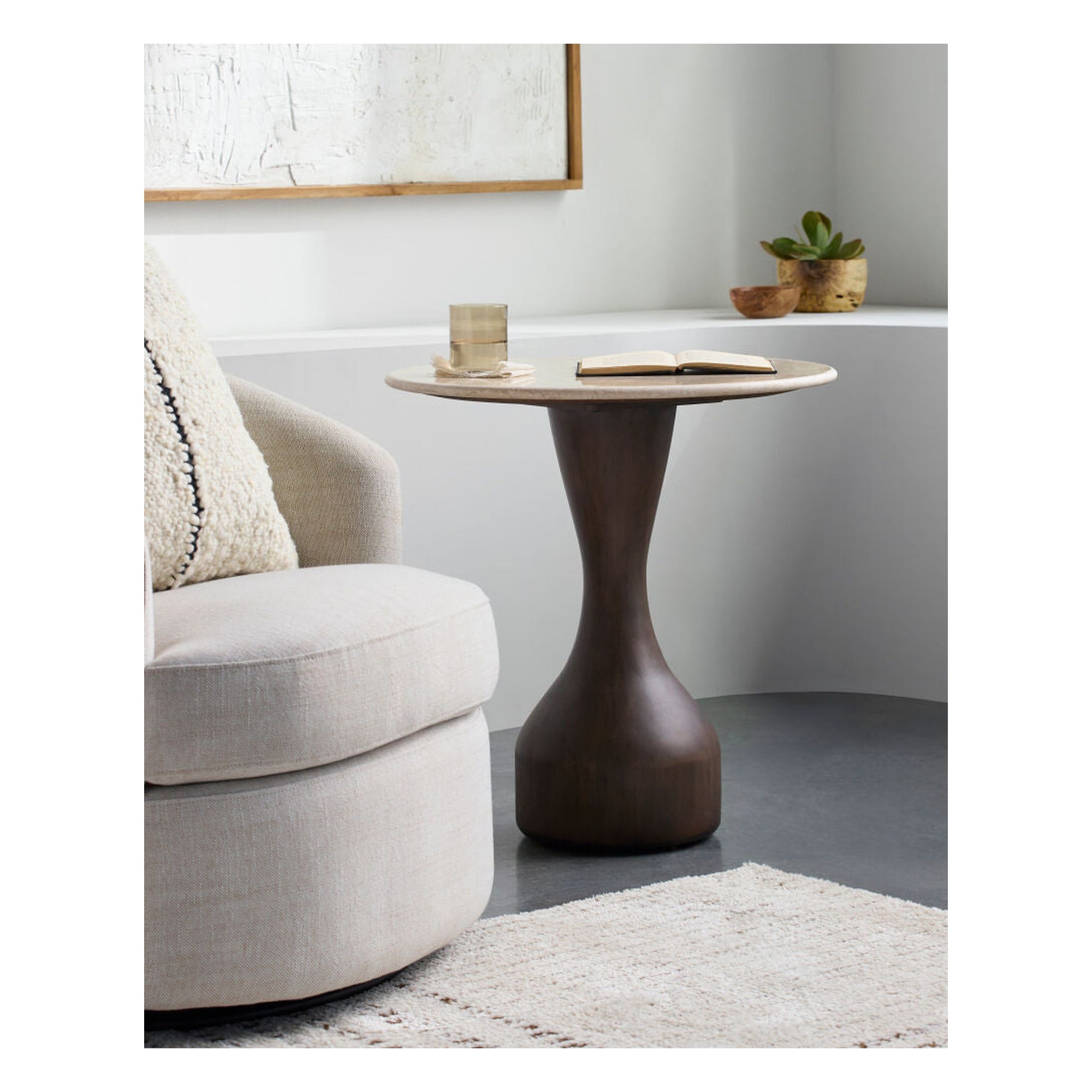 Mila Rose End Table GAMA-001 - styleshot