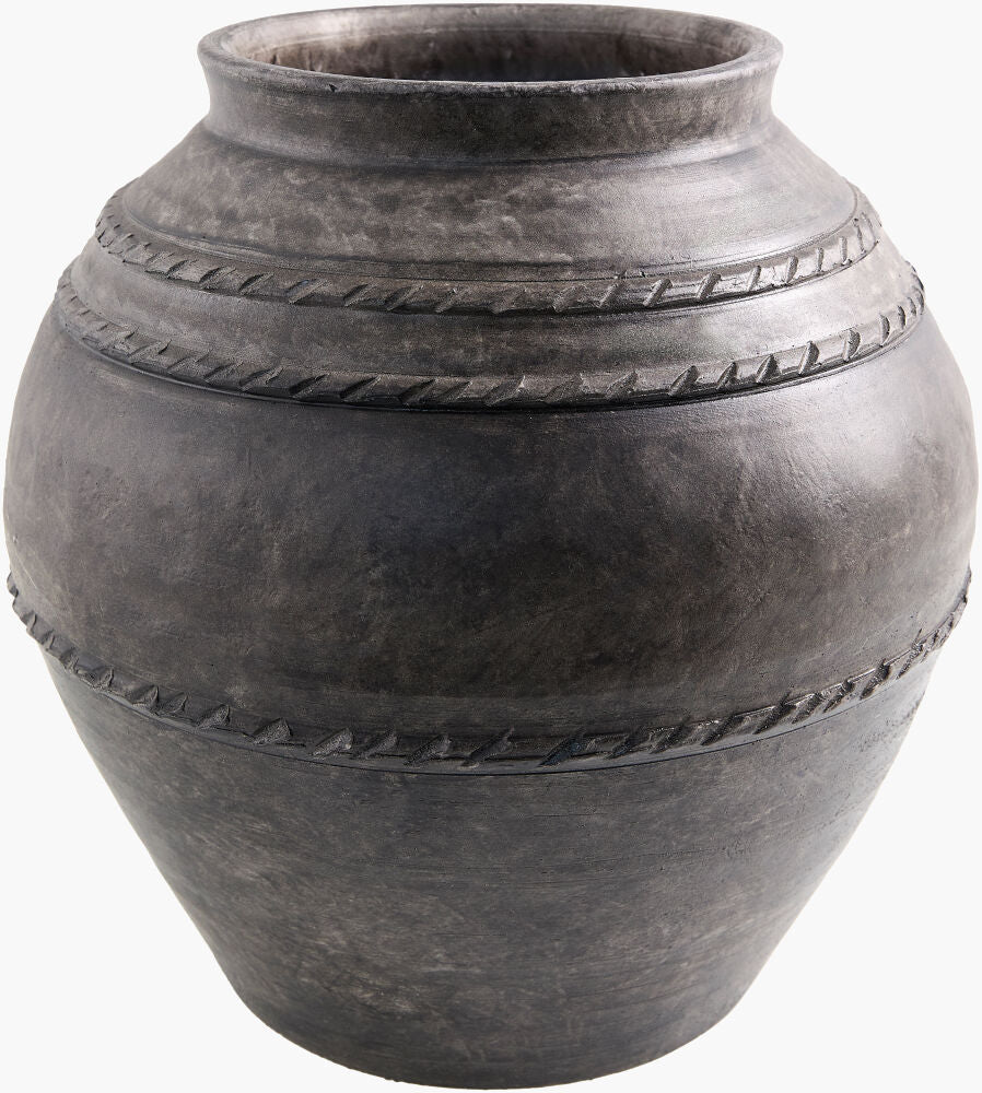 Stevi Vase - front