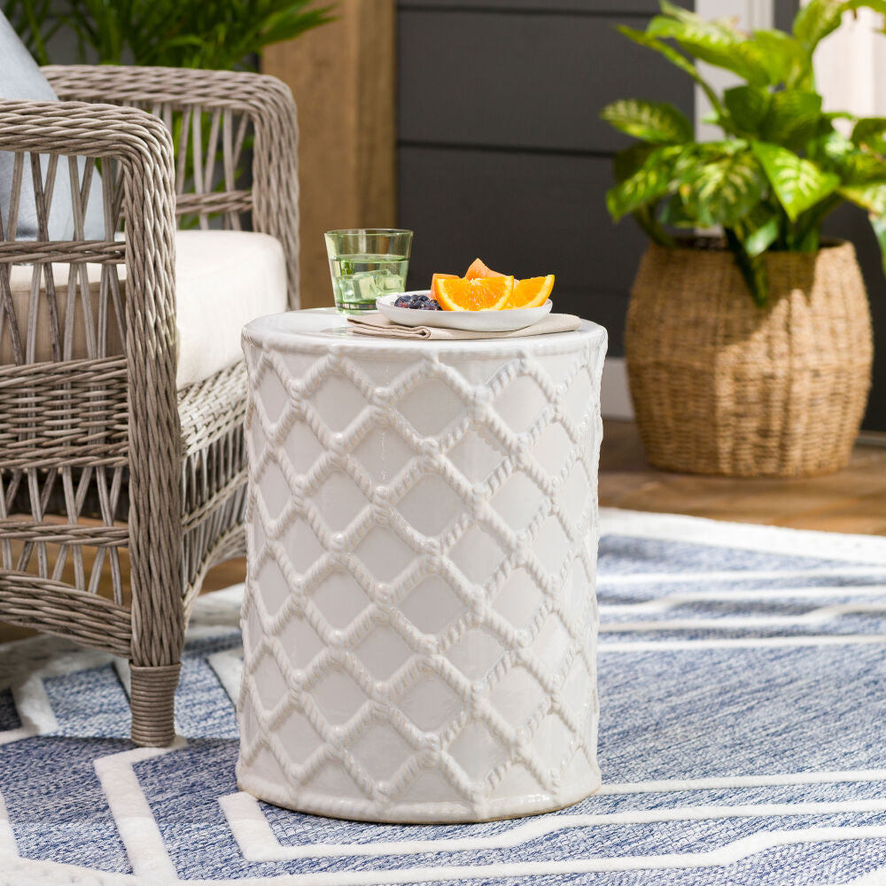 Gaylor Garden Stool GAY-001 - styleshot