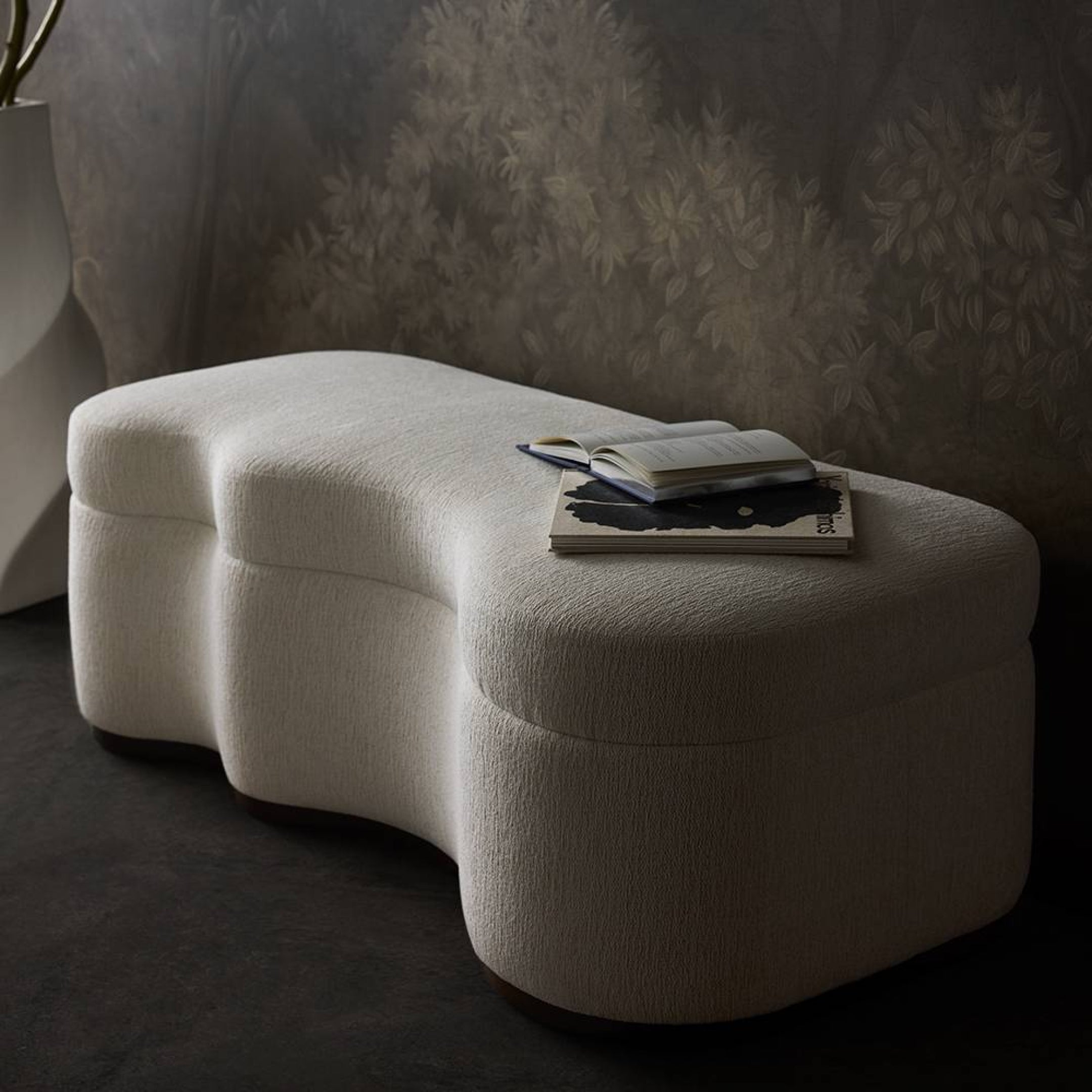 Shoal Bench, Left