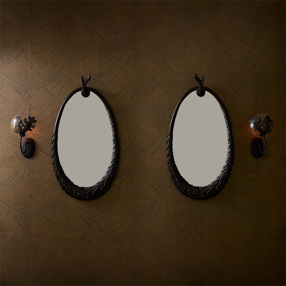 Sherwood Mirror, Right
