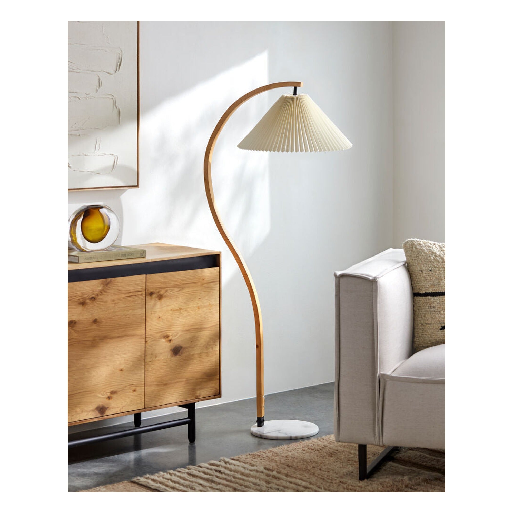 Gumel Accent Floor Lamp GML-001 - styleshot