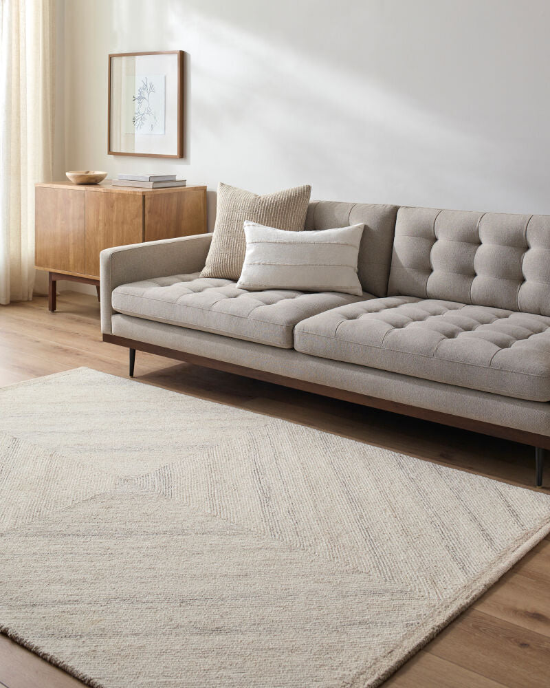 Granada Ivory/Medium Brown Handmade Rug GND-2366 - roomscene
