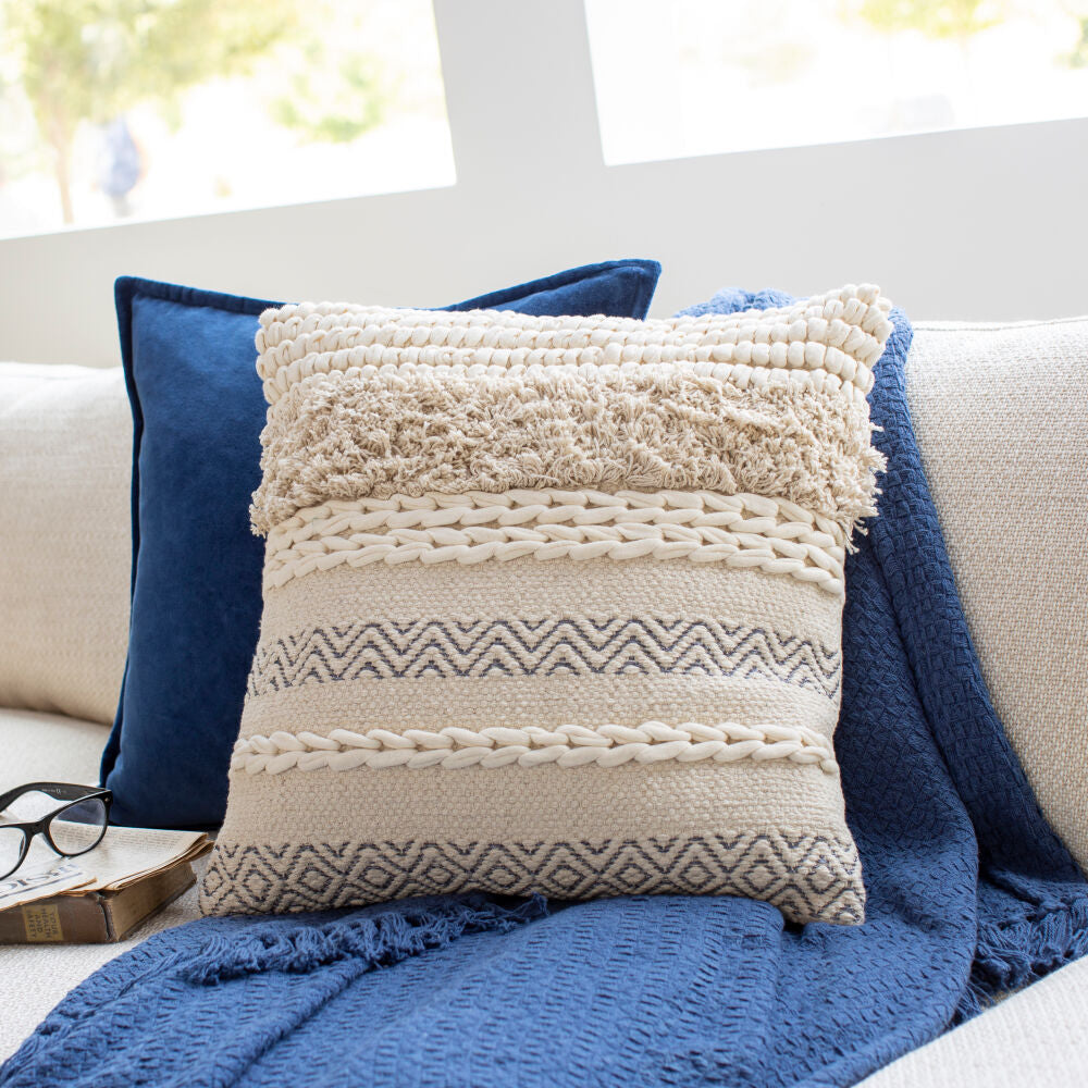 Helena Accent Pillow HNA-002 - styleshot