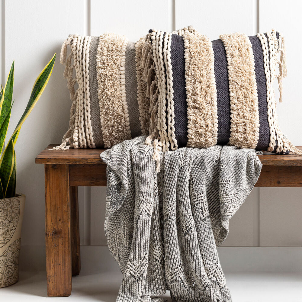 Helena Accent Pillow HNA-003 - styleshot