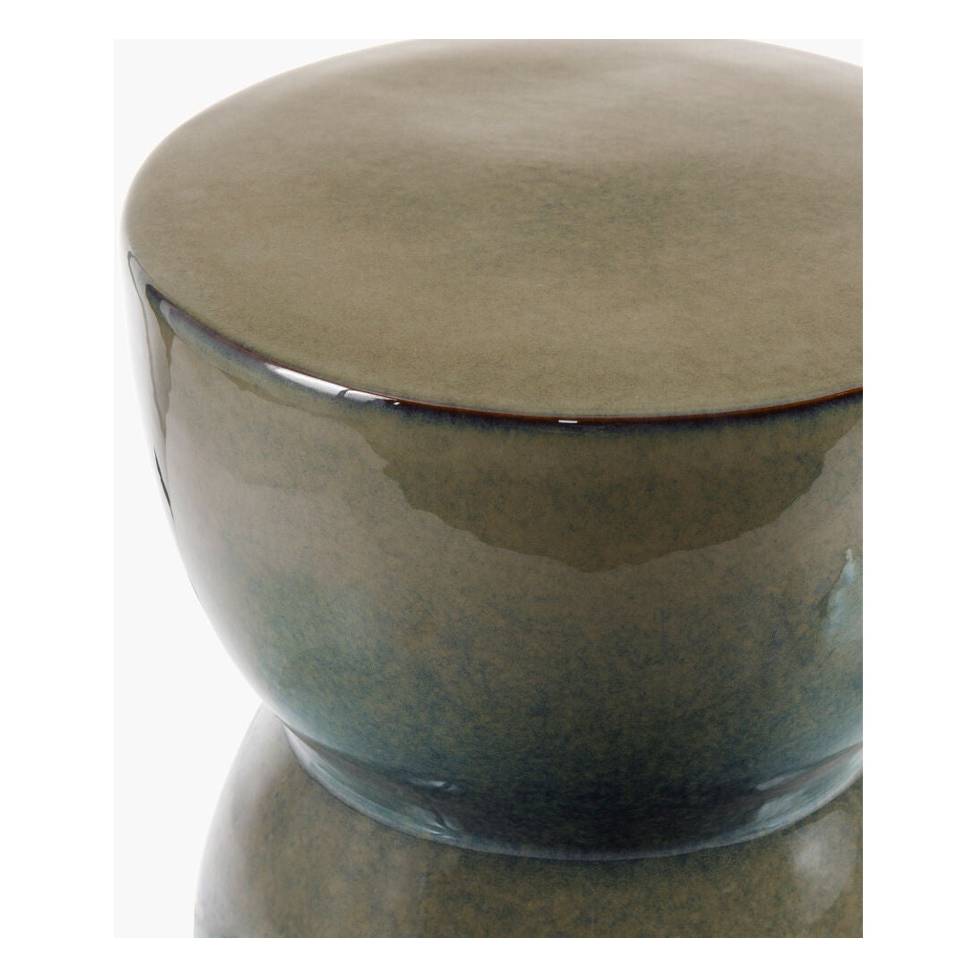 Hourglass Garden Stool HOG-001 - corner
