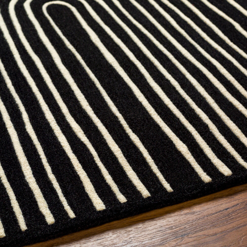 Isabel Beige/Black Handmade Rug - texture