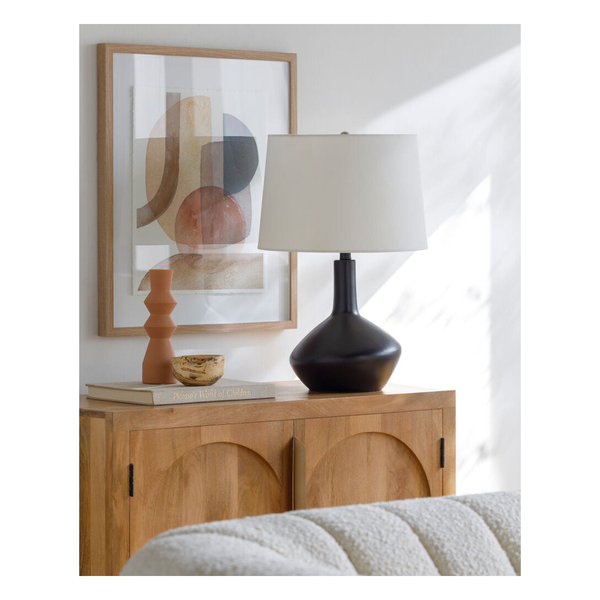 Innovi Accent Table Lamp - styleshot