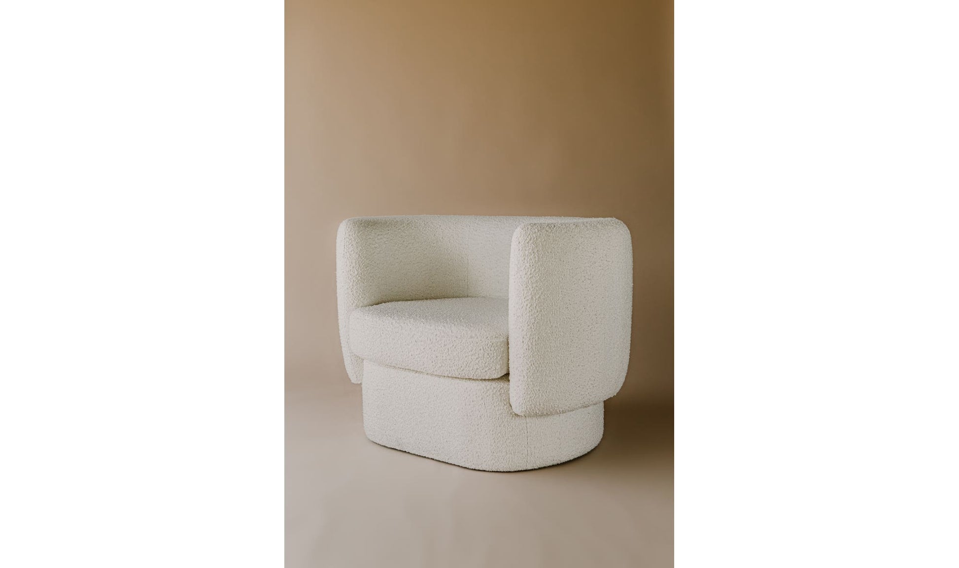 Koba Chair Maya White by Moe's Home Collection - view 17