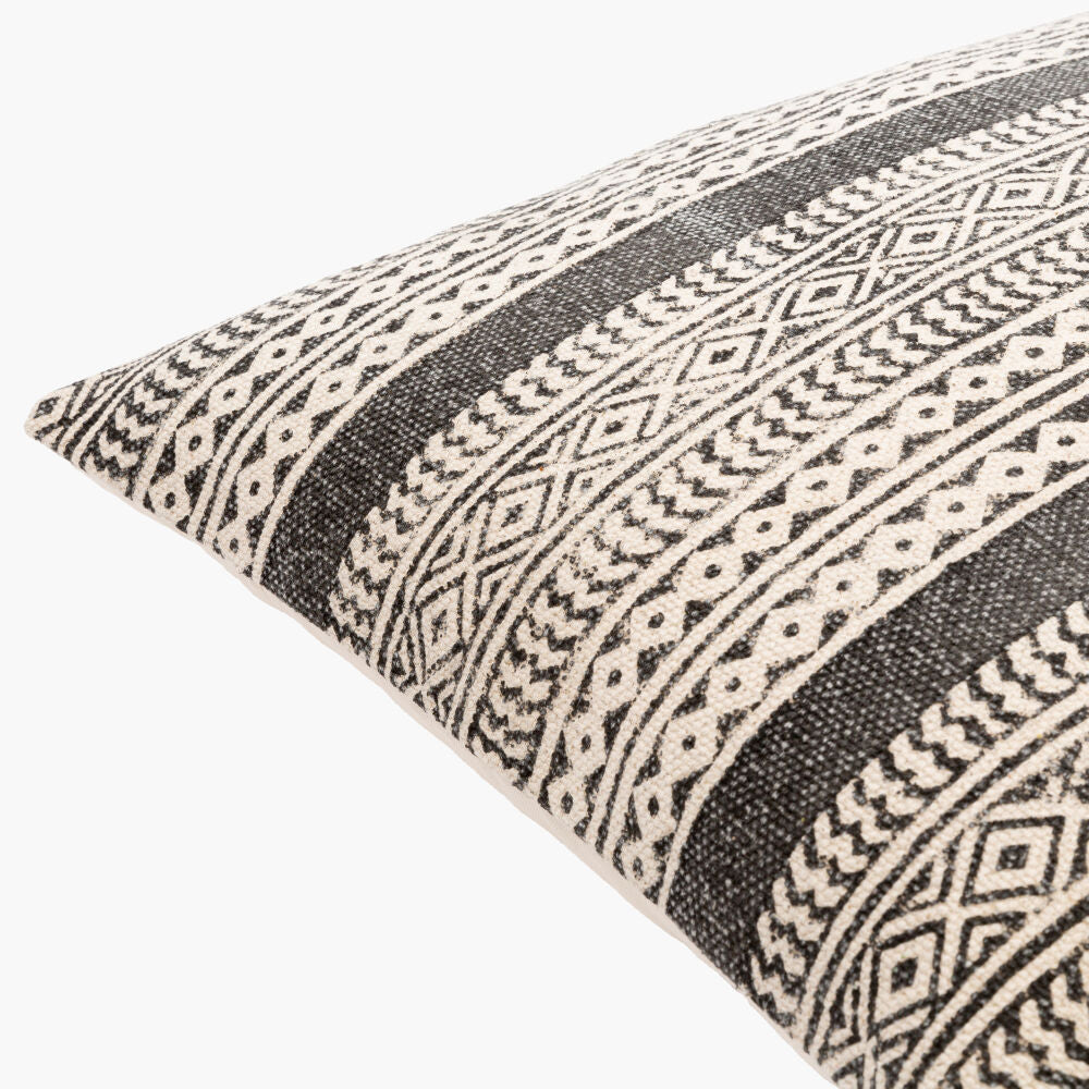 Janya Lumbar Pillow JNY-013 - corner