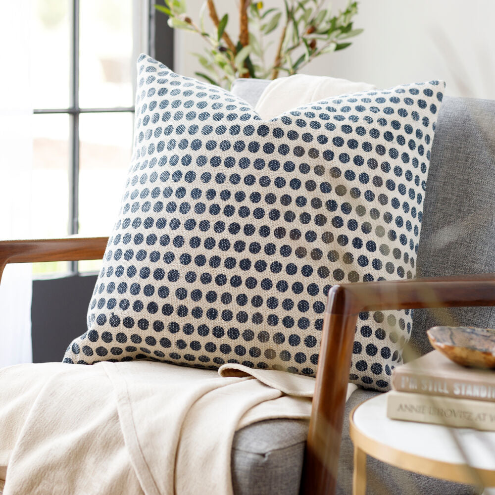 Janya Lumbar Pillow JNY-020 - styleshot
