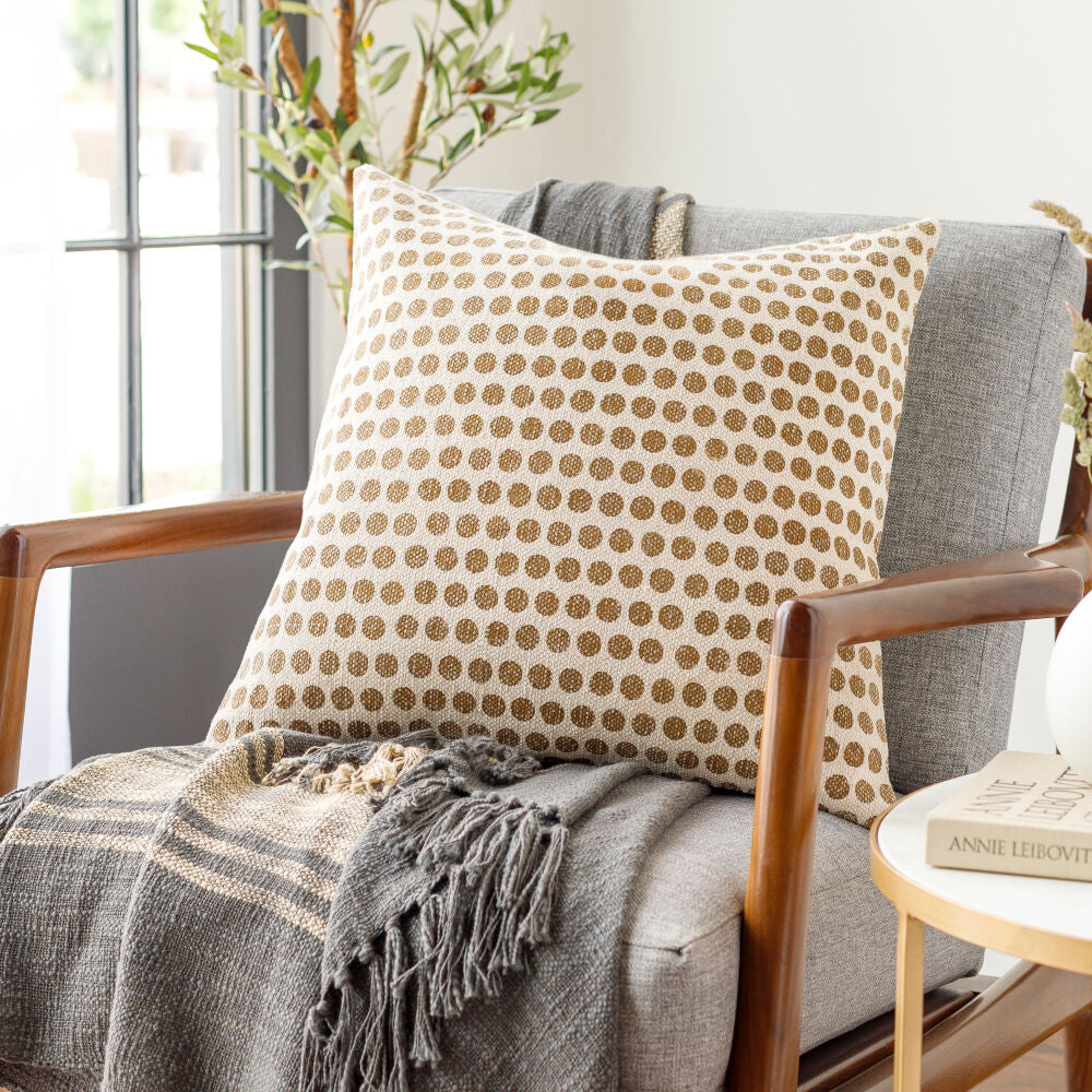 Janya Lumbar Pillow JNY-021 - styleshot