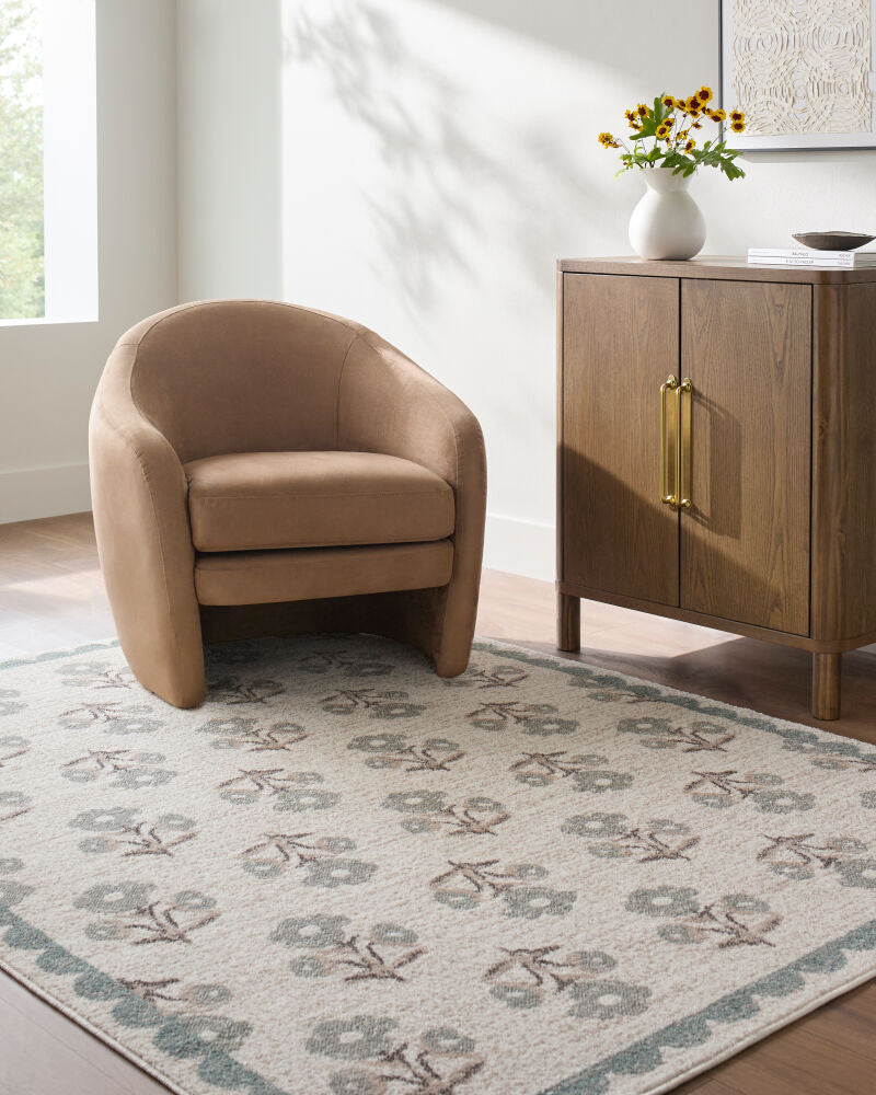 Louise Black/Sage Machine Woven Rug - roomscene
