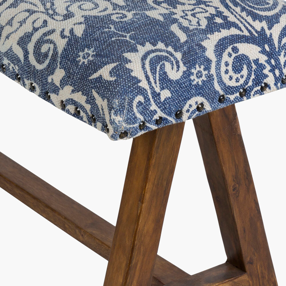 Kanpur Bench - swatch