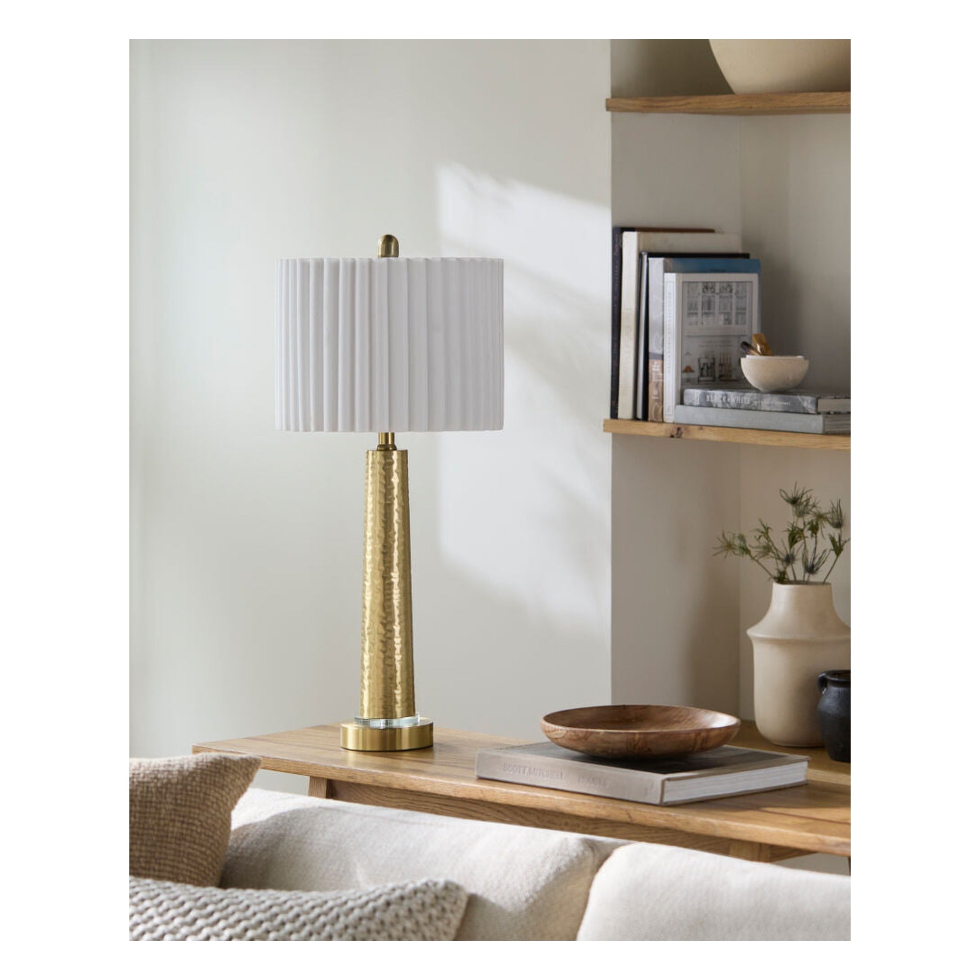 Kerfi Accent Table Lamp - styleshot