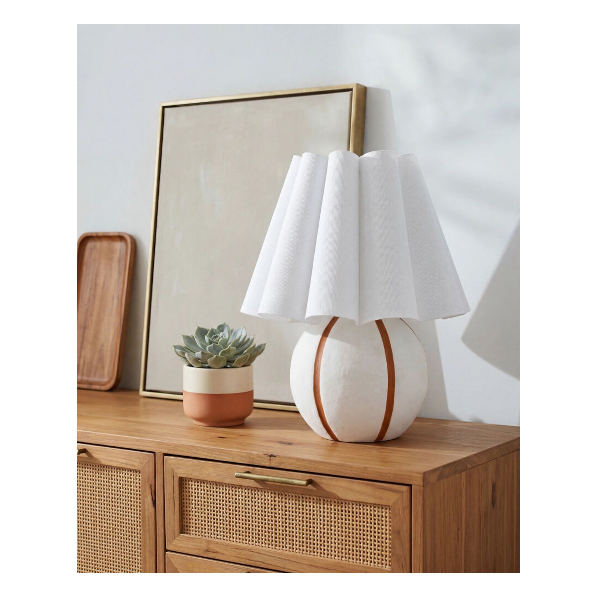 Kinki Accent Table Lamp KKI-012 - styleshot