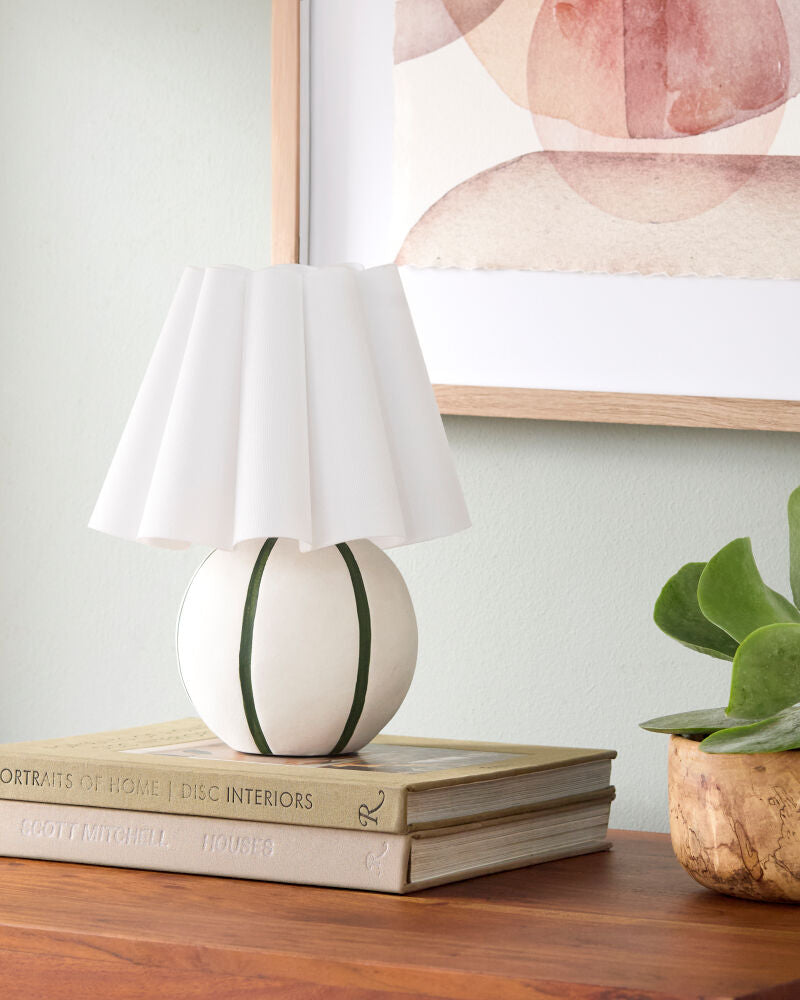 Kinki Accent Table Lamp KKI-013 - styleshot