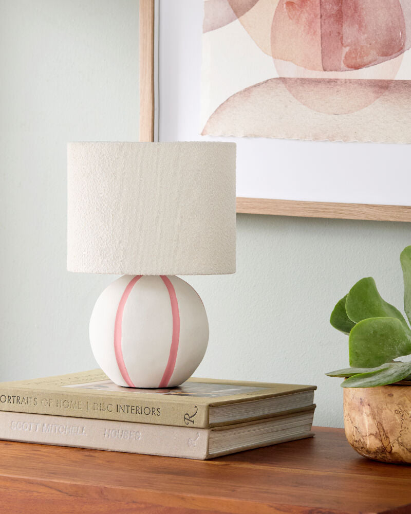 Kinki Accent Table Lamp KKI-015 - styleshot