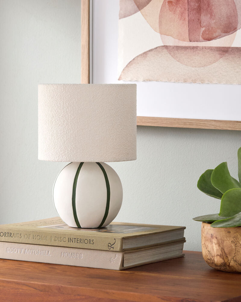 Kinki Accent Table Lamp KKI-019 - styleshot