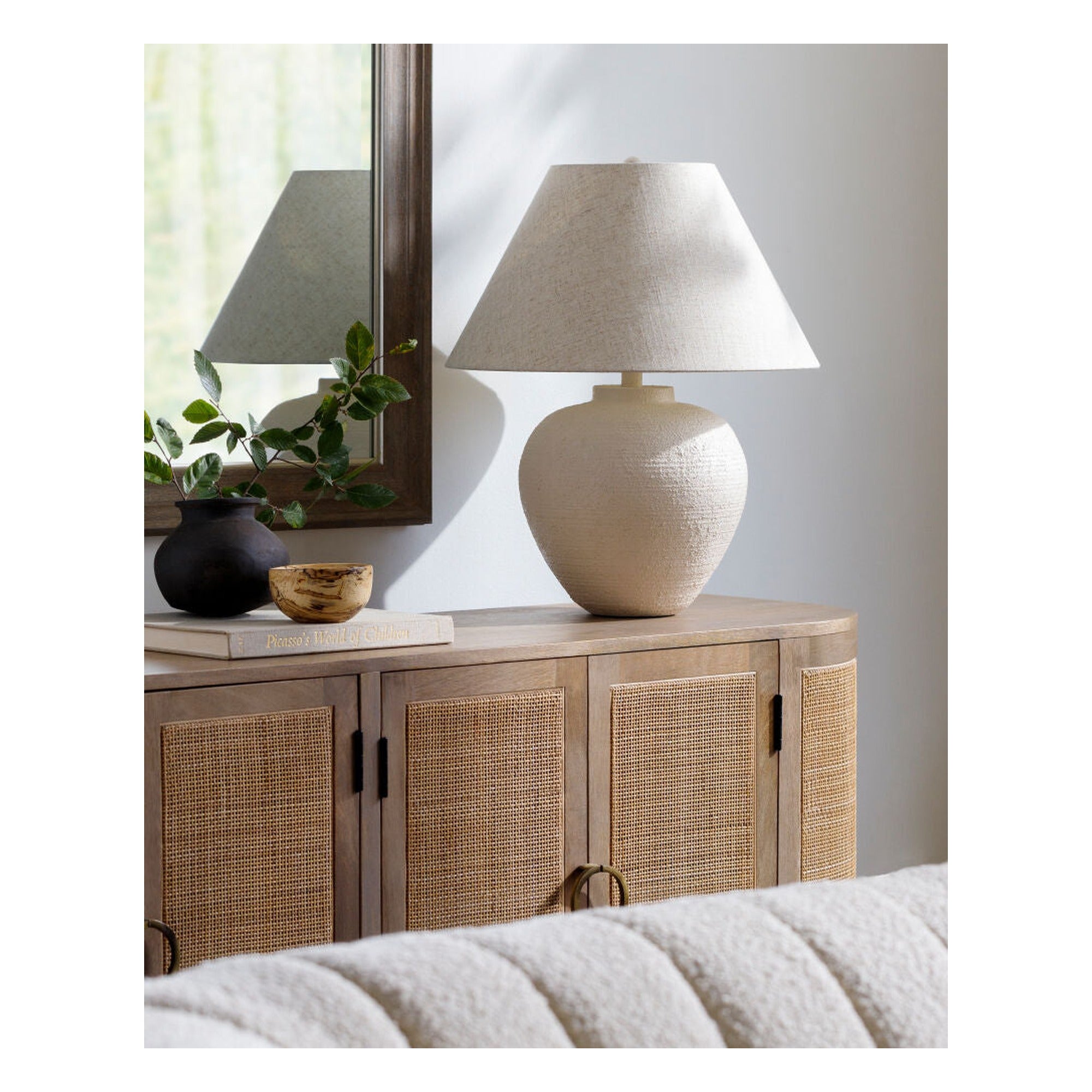 Kaliyu Accent Table Lamp KLU-002 - styleshot