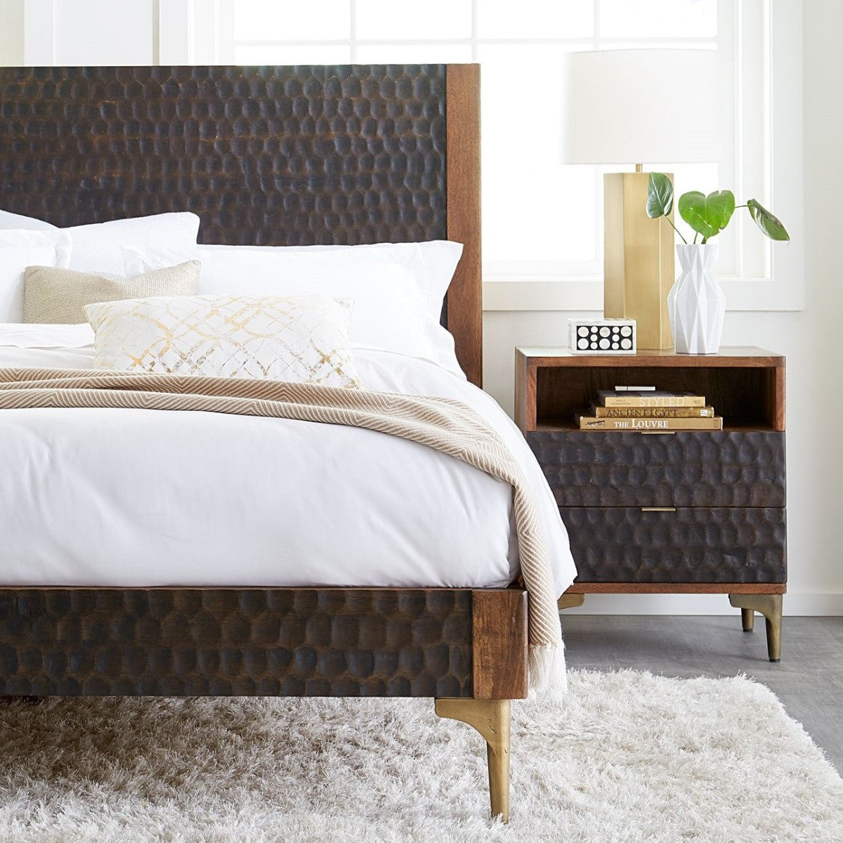 Anna Modern Carved Solid Wood 2-Drawers Nightstand