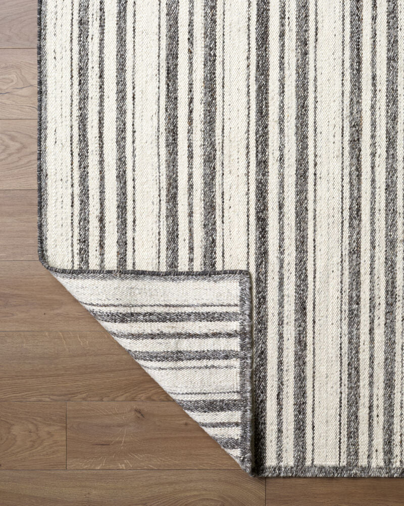 River Handmade Rug LLRV-2303 - fold