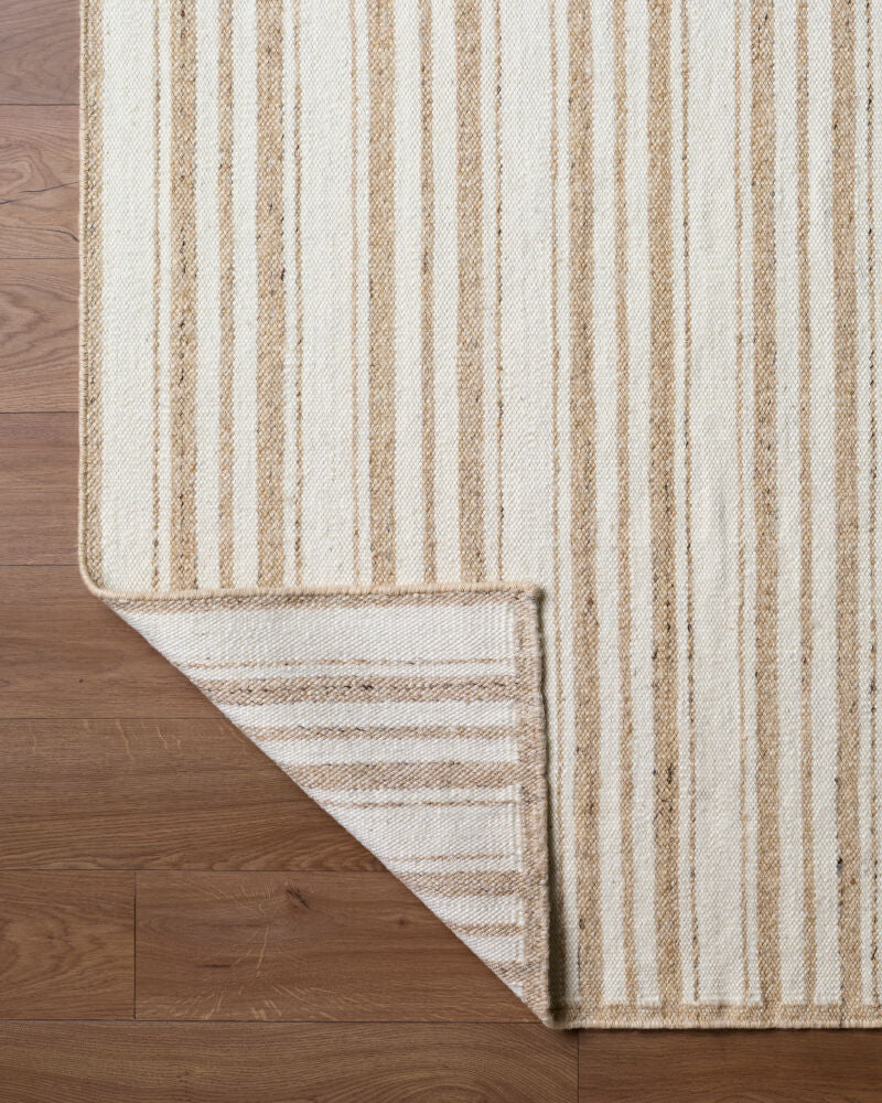 River Handmade Rug LLRV-2304 - fold