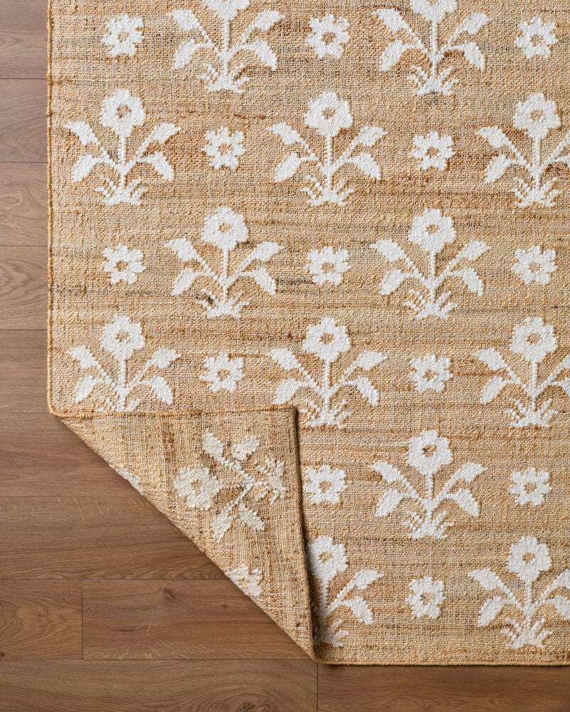 Strawblossom Handmade Rug - fold