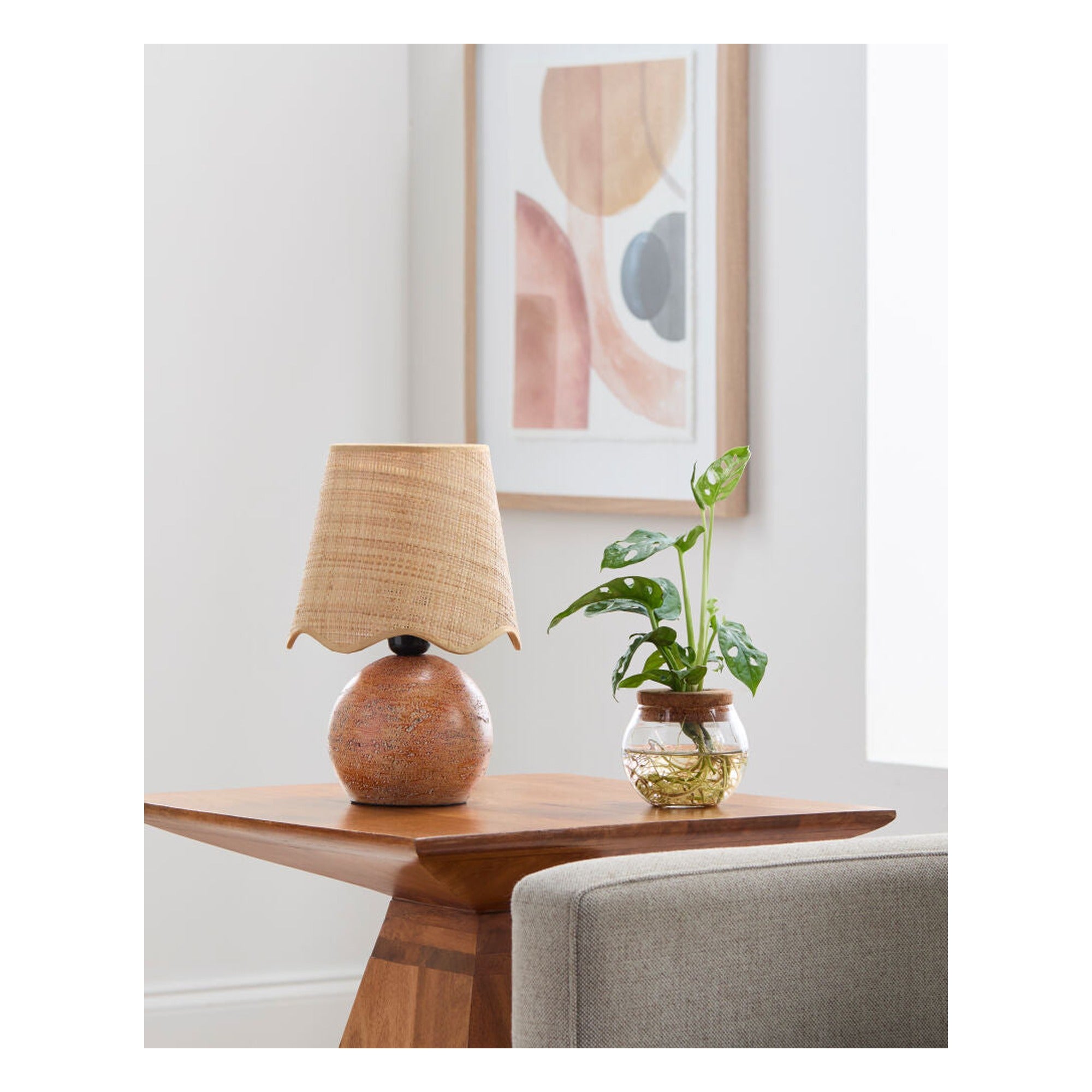 Lomba Accent Table Lamp LMB-002 - styleshot