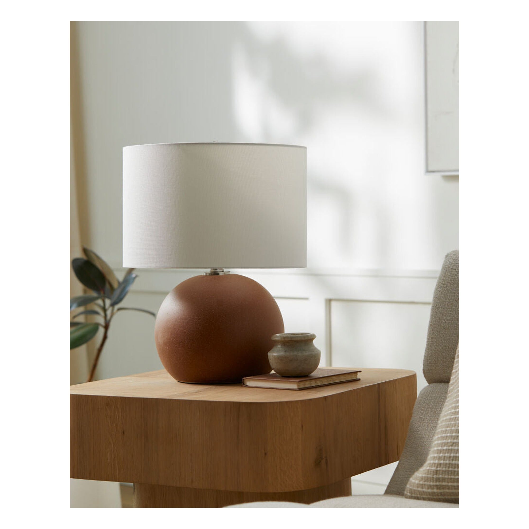 Lemay Accent Table Lamp LMY-001 - styleshot