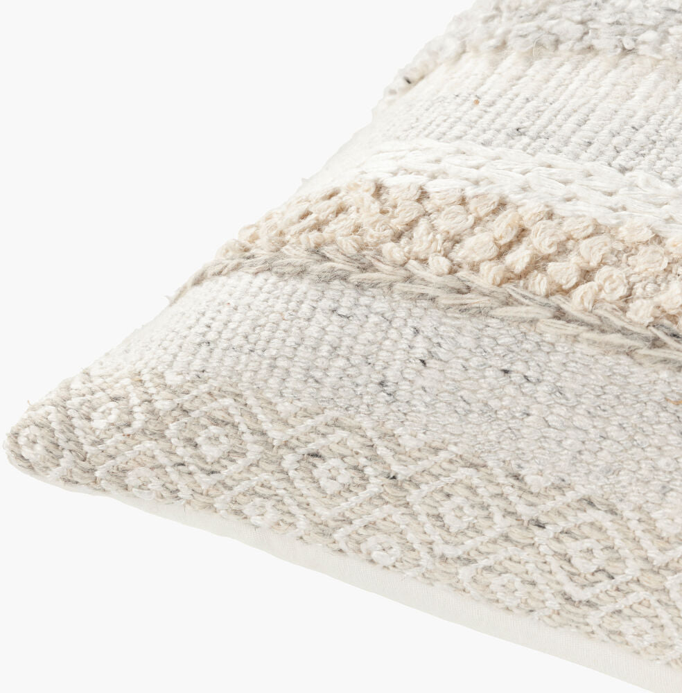 Lorens Accent Pillow LNS-004 - corner