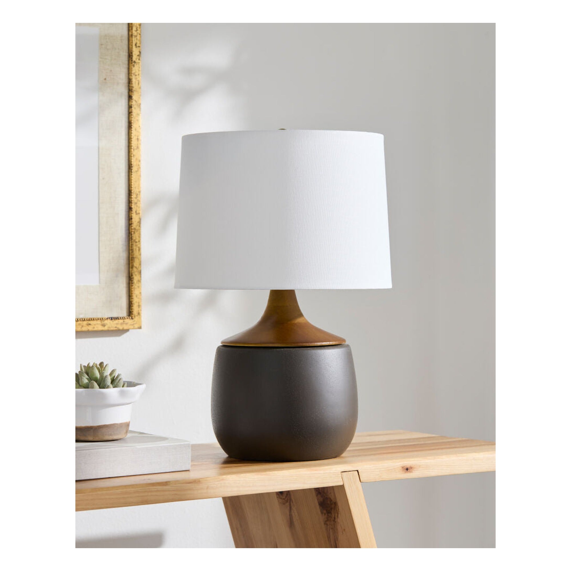 Lorin Accent Table Lamp LRIN-013 - styleshot