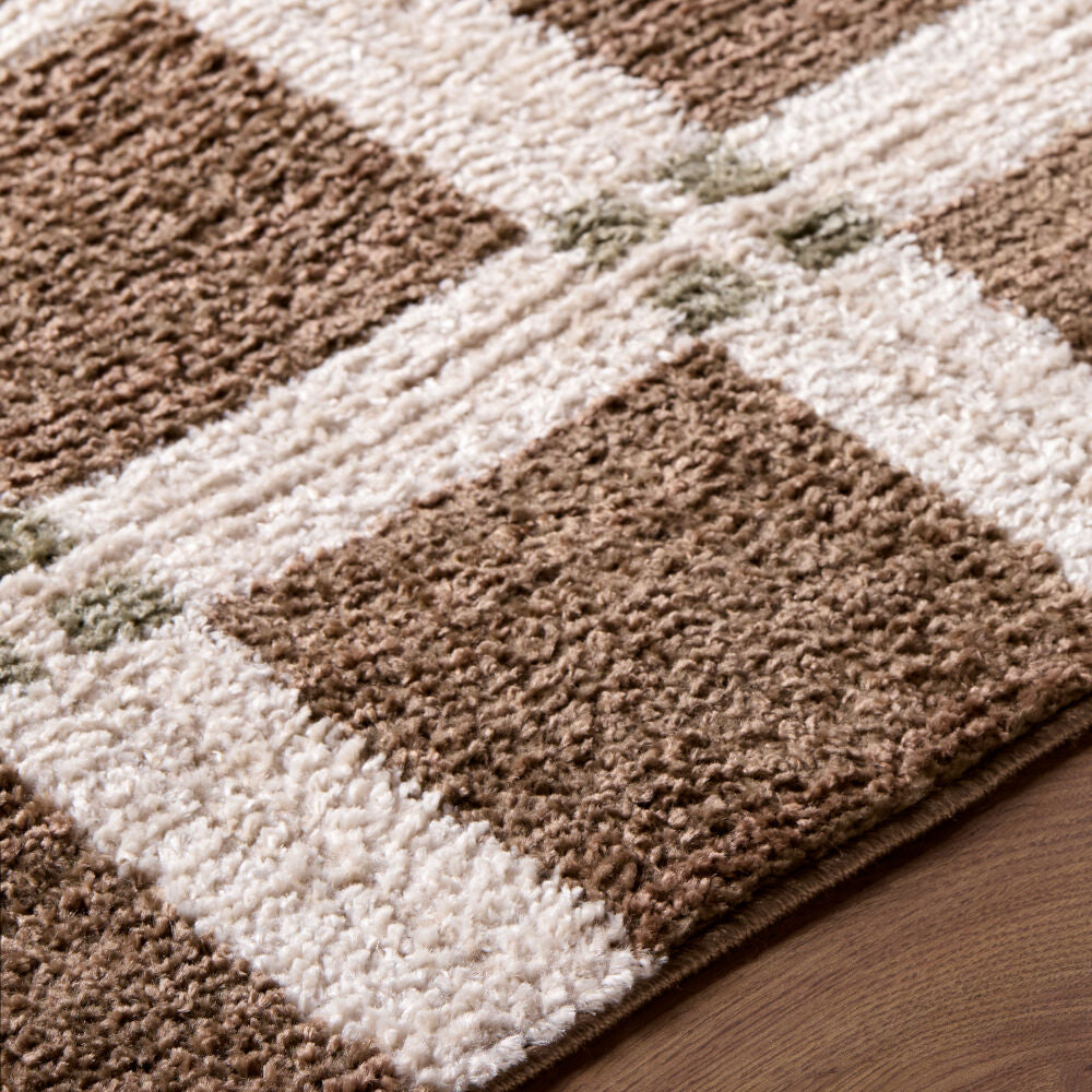 La Luna Dark Brown/Olive Machine Woven Rug - texture