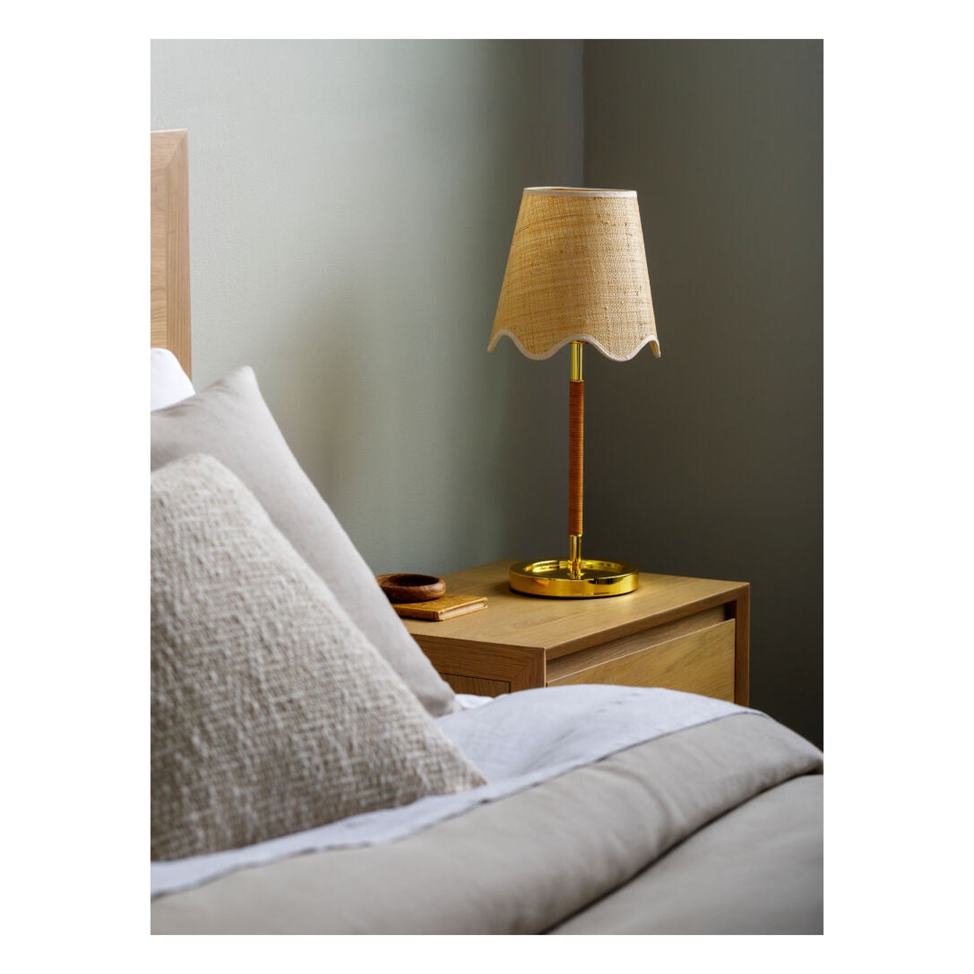 Magda Accent Table Lamp MAG-003 - styleshot