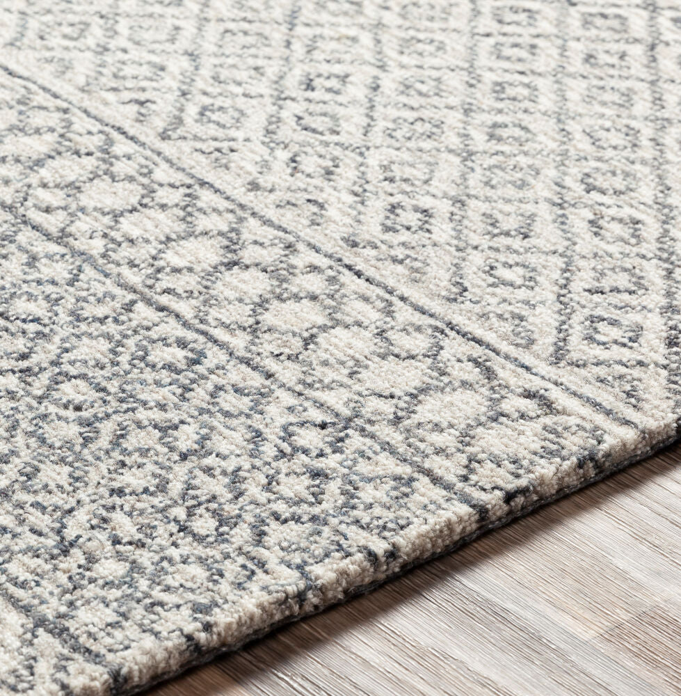 Maroc Black/Oatmeal Handmade Rug - texture