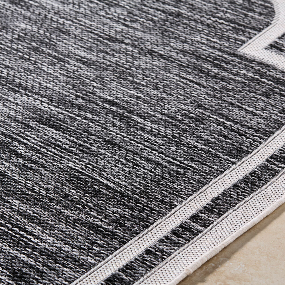 Miami Beach Black/Cream Machine Woven Rug MBH-2309 - texture
