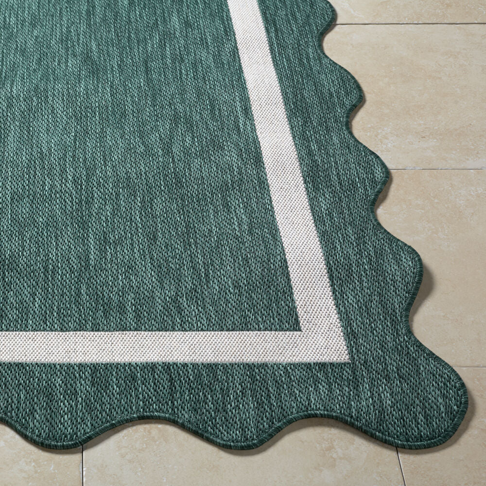Miami Beach Cream/Dark Green Machine Woven Rug - front