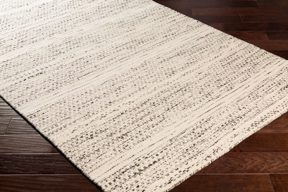 Mardin Black/Cream Handmade Rug - corner