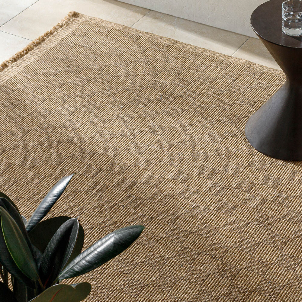 Mirage Dark Brown/Tan Machine Woven Rug - styleshot