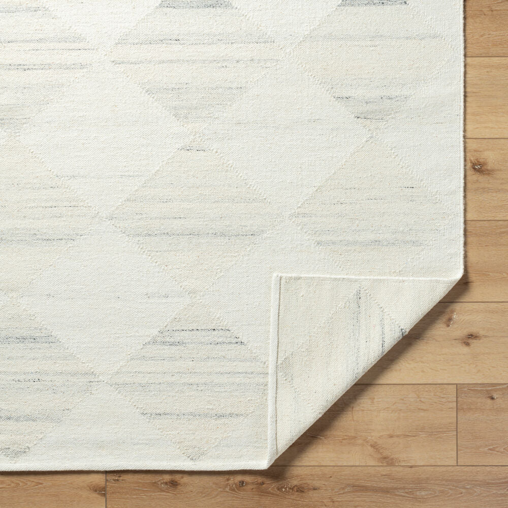 Midyat Black/White Handmade Rug - fold