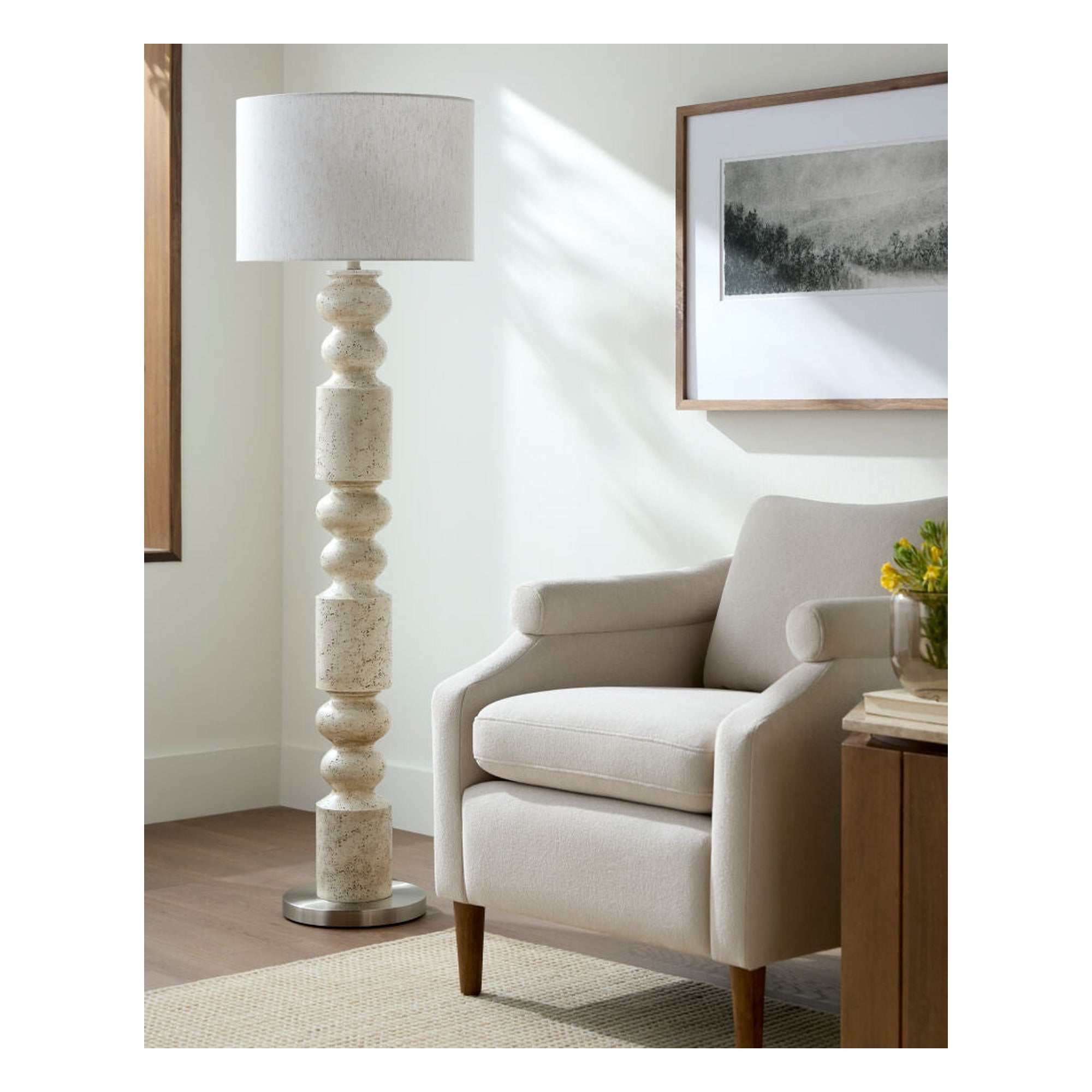 Maluku Accent Floor Lamp - styleshot