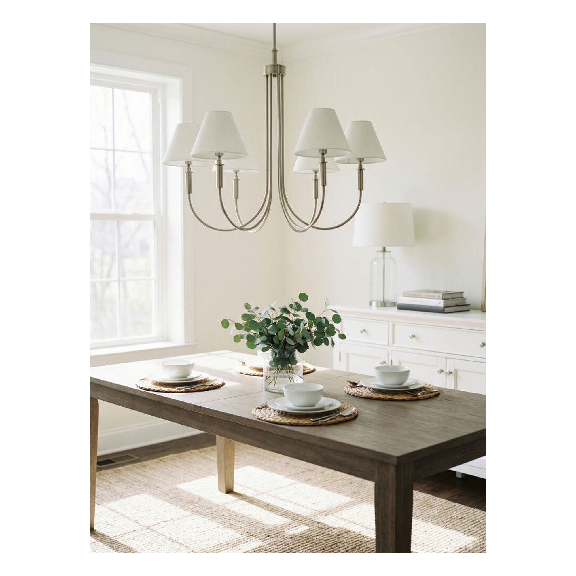 Montclaire Chandelier MNCL-011 - styleshot
