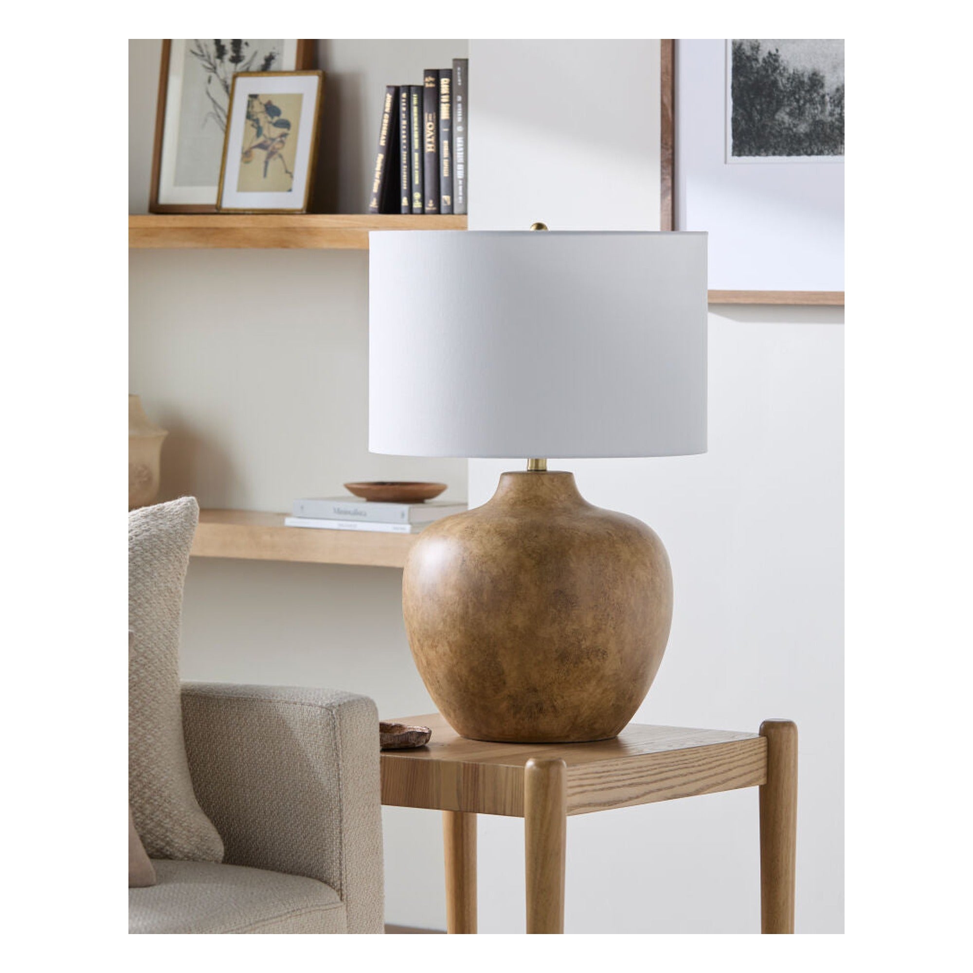 Monowai Accent Table Lamp MNW-002 - styleshot
